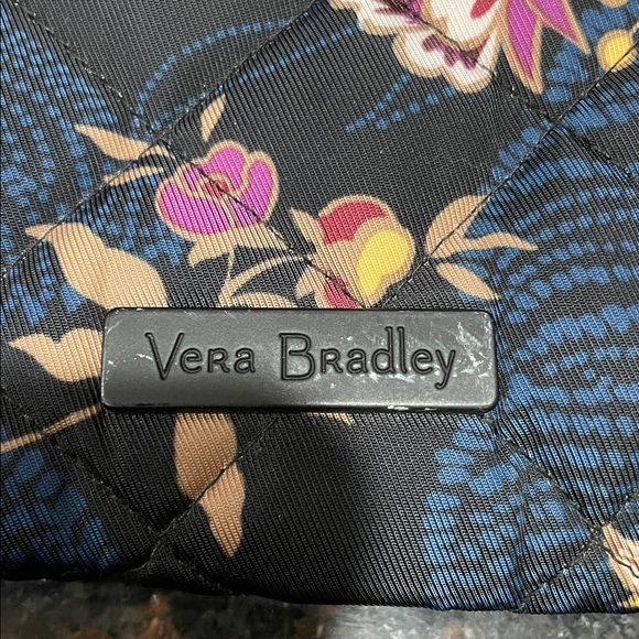 Vera Bradley Vera Tote - Picture 2 of 4